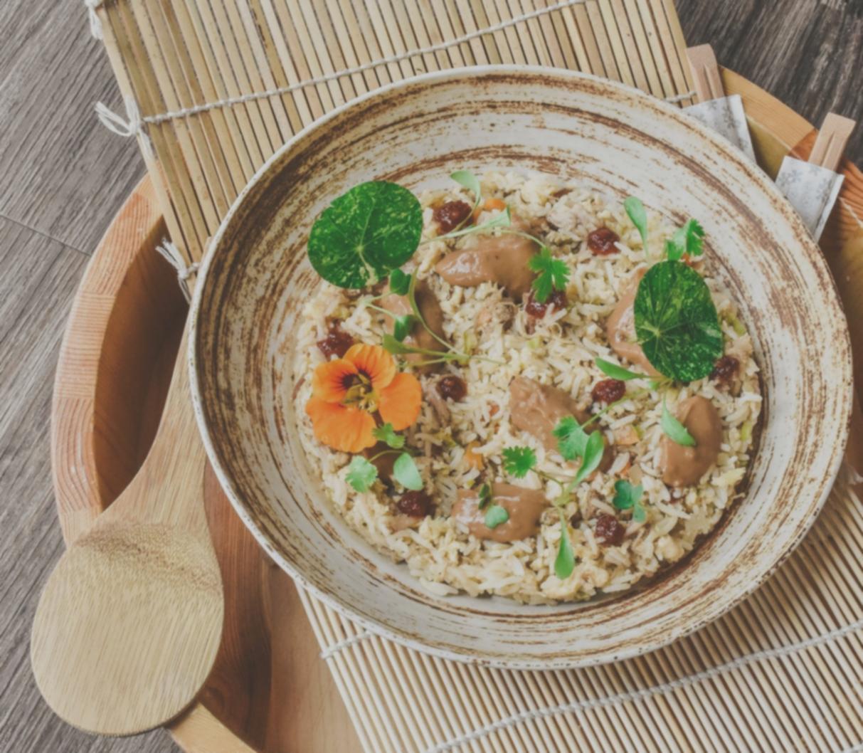 Authentische Street-Food-Zubereitung mit frischen Zutaten und traditionellen Methoden